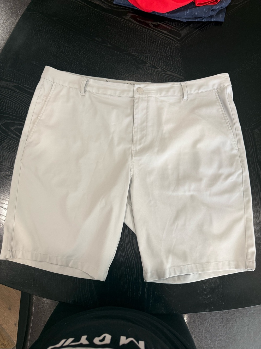 Men's Classic Light Gray Golf Shorts